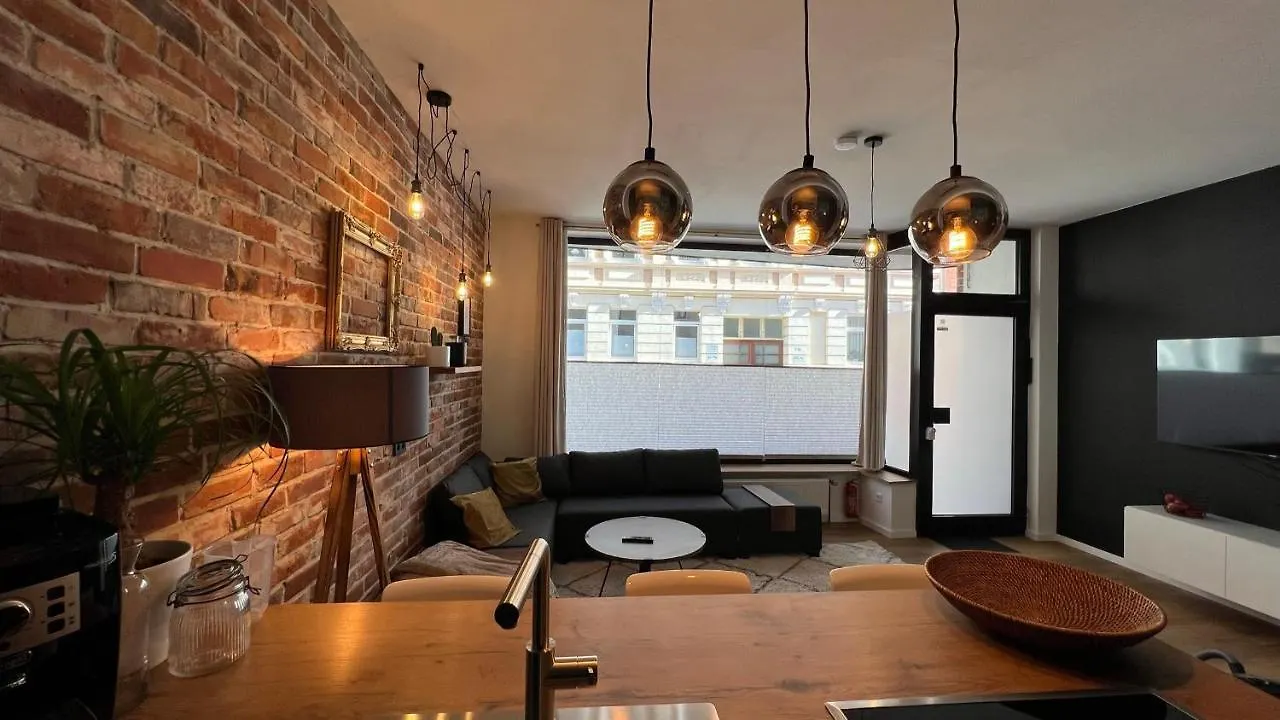 Apartment Designwohnung Schaufenster Sehr Zentral Gelegen Hannover Germany